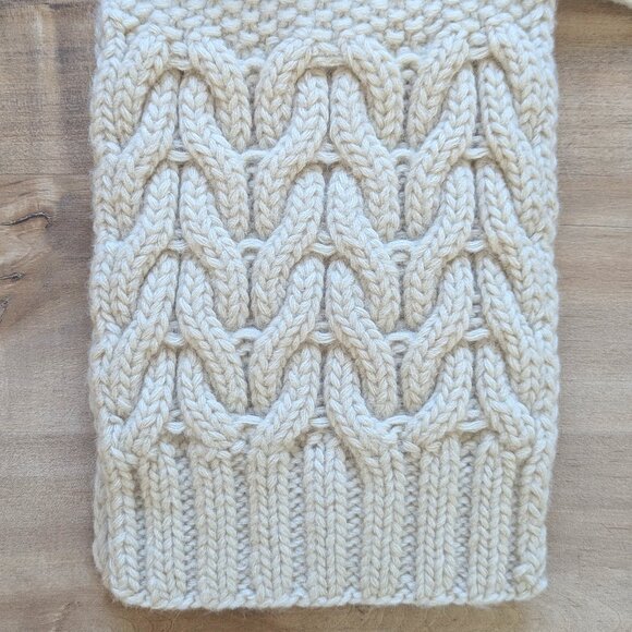 Gap Vintage Wool and Mohair Cable Knit Scarf Y2K - Picture 2 of 6